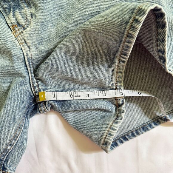 Forever 21 Crossover High Rise Denim Shorts Size 30 - Picture 7 of 7